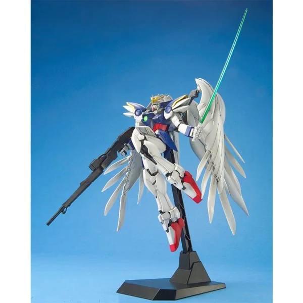Bandai MG Wing Gundam Zero Custom 4573102635419 (Plastic Model) image 6