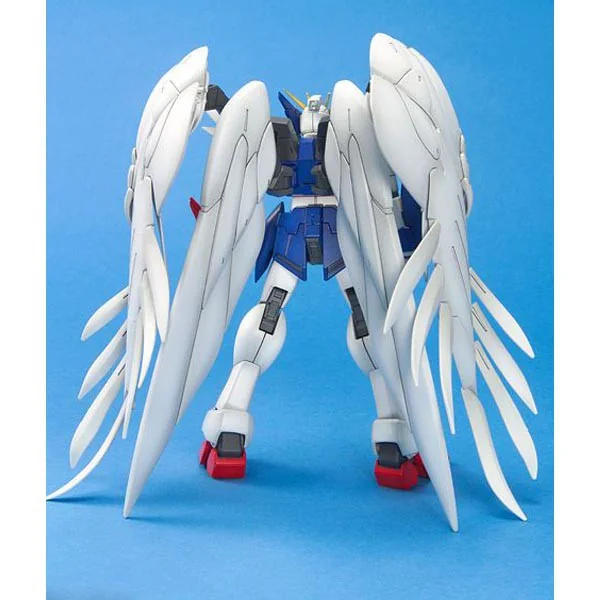 Bandai MG Wing Gundam Zero Custom 4573102635419 (Plastic Model) image 3