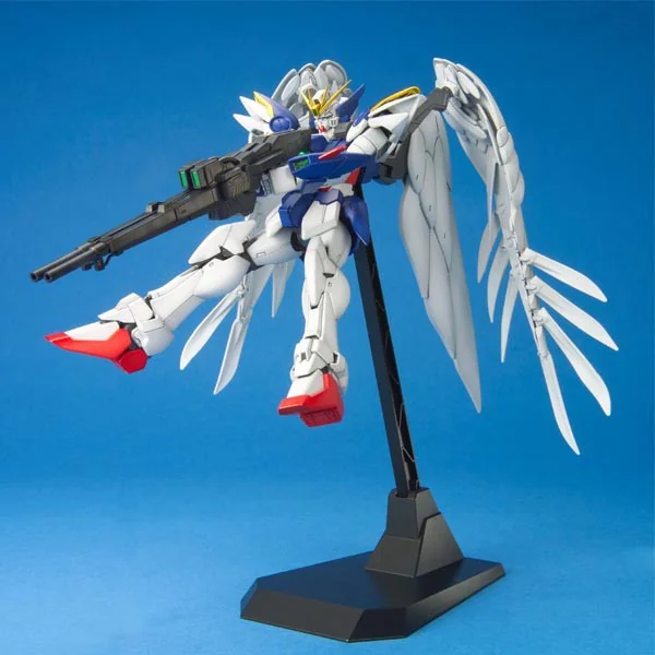 Bandai MG Wing Gundam Zero Custom 4573102635419 (Plastic Model) image 5