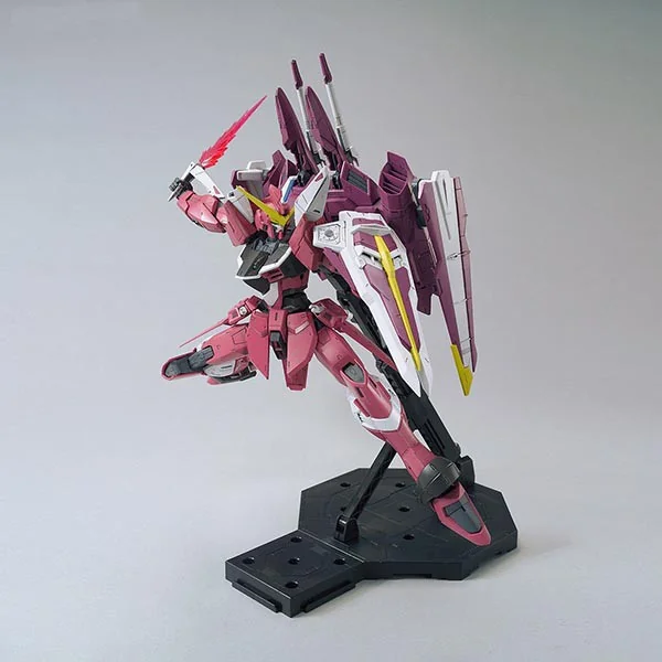 Bandai MG Justice Gundam 4573102631503 (Plastic Model) image 6