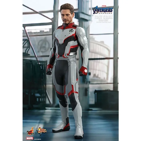Hot Toys MMS537 Tony Stark (Team Suit) MMS537 (Figure) image 2 Hot Toys MMS537 Tony Stark (Team Suit) MMS537 (Figure) image 2