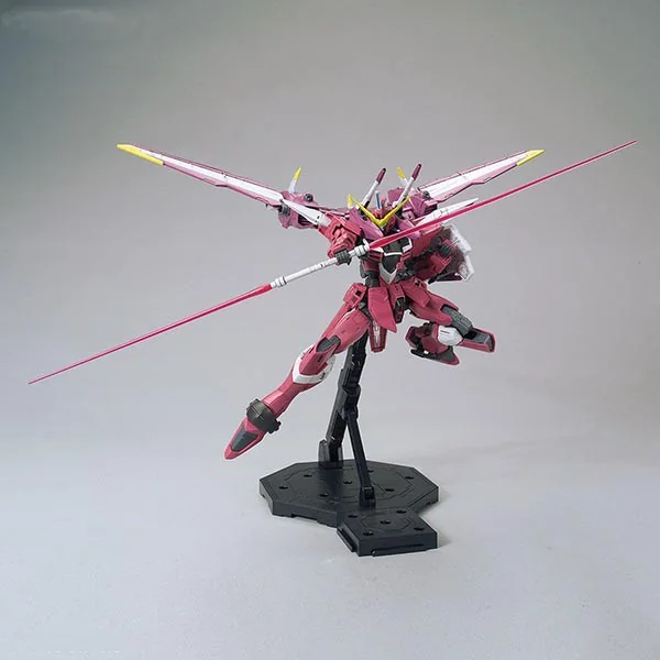 Bandai MG Justice Gundam 4573102631503 (Plastic Model) image 3
