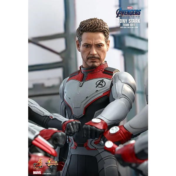 Hot Toys MMS537 Tony Stark (Team Suit) MMS537 (Figure) image 7 Hot Toys MMS537 Tony Stark (Team Suit) MMS537 (Figure) image 7