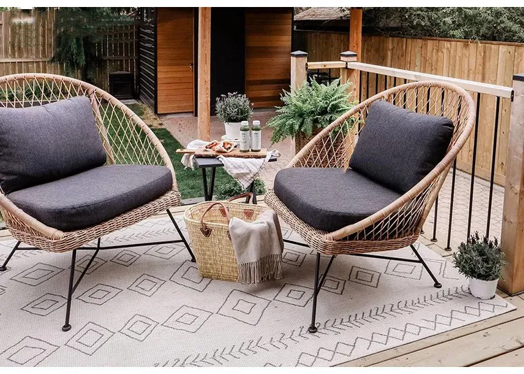 Outdoor Waterproof Furniture Garden Table And Chair Set Aluminum Arm Wicker Rattan Restaurant Dining Outdoor Chair